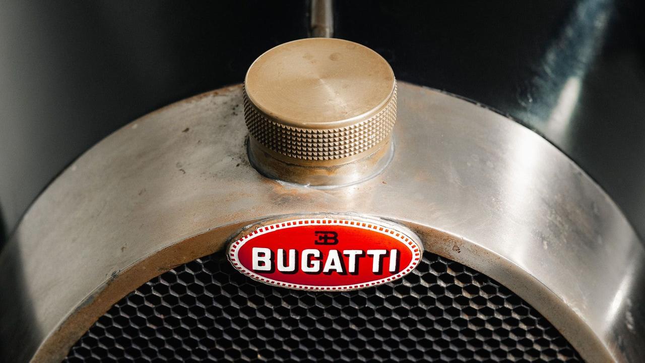 1929 Bugatti Type 43 Roadster by Eug&egrave;ne Matthys