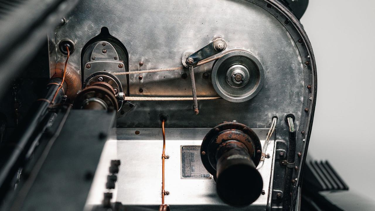 1929 Bugatti Type 43 Roadster by Eug&egrave;ne Matthys