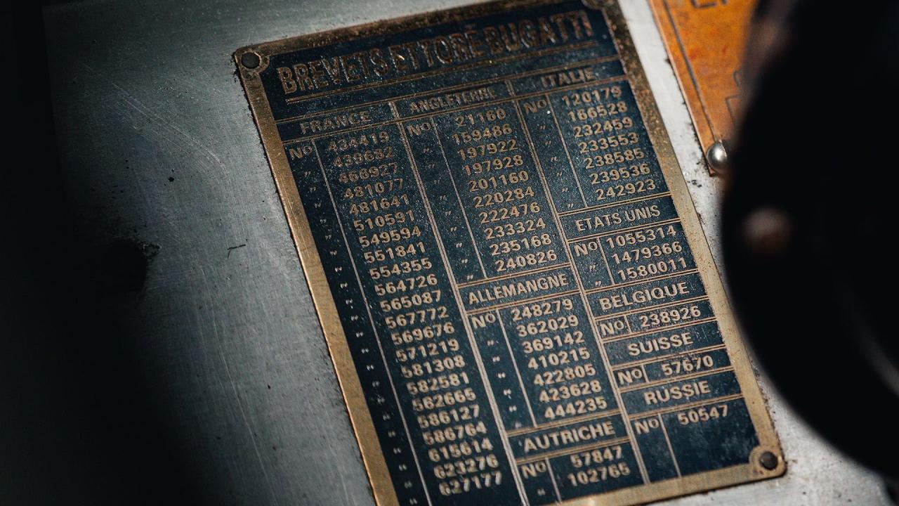 1929 Bugatti Type 43 Roadster by Eug&egrave;ne Matthys