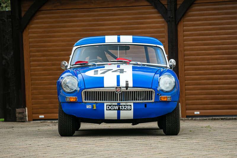 1964 MG B RACE CAR