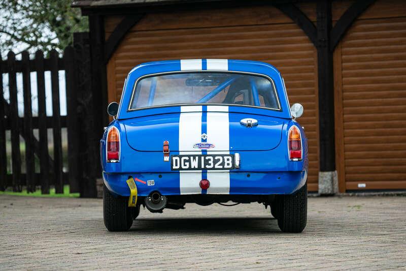 1964 MG B RACE CAR