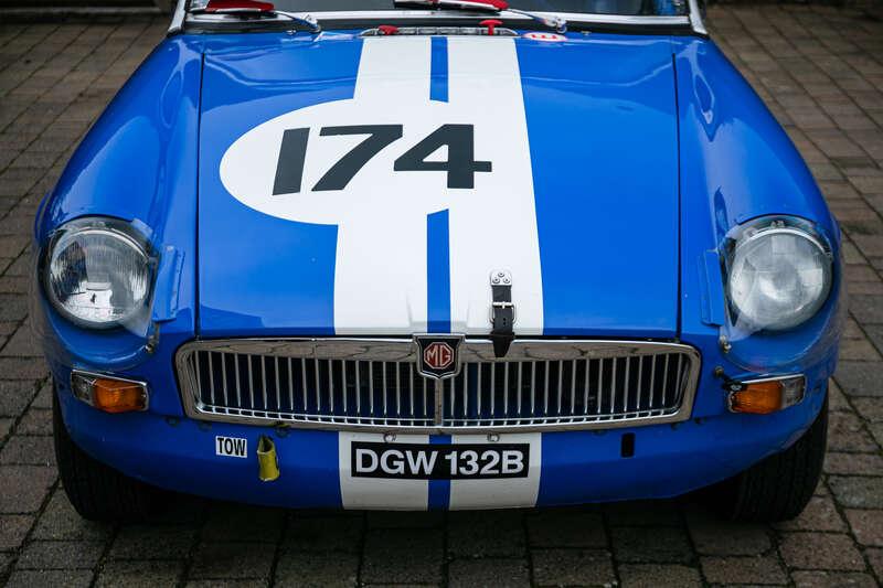 1964 MG B RACE CAR