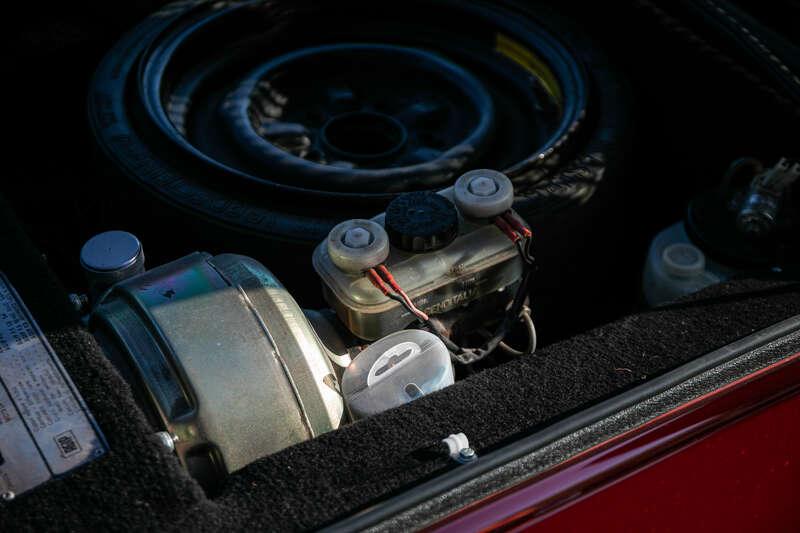 1984 De Tomaso PANTERA GT5