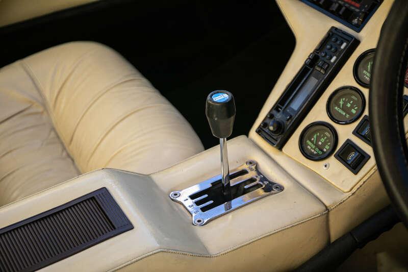 1984 De Tomaso PANTERA GT5