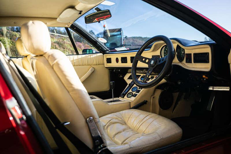 1984 De Tomaso PANTERA GT5