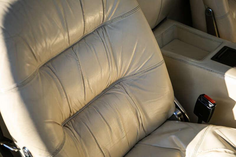 1984 De Tomaso PANTERA GT5