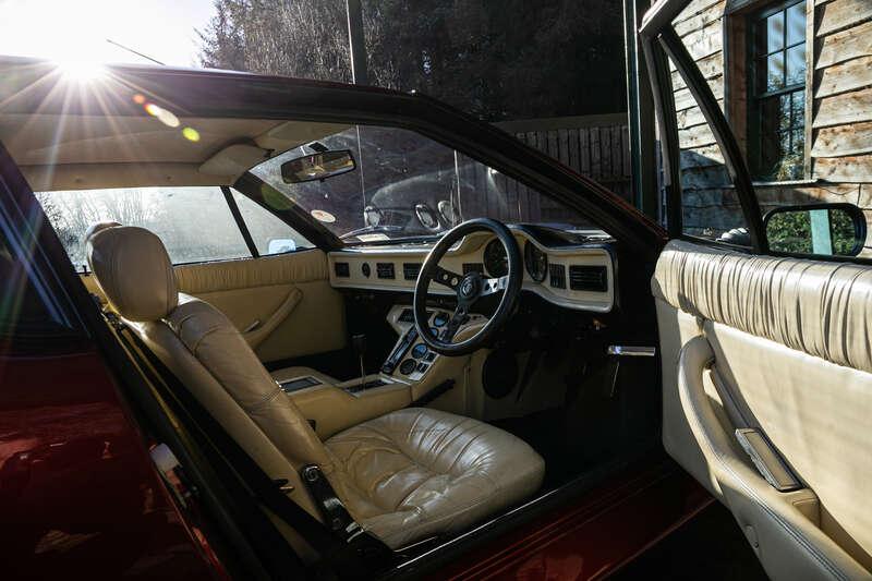 1984 De Tomaso PANTERA GT5