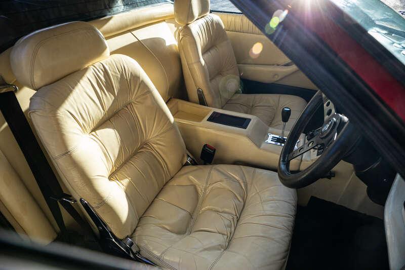 1984 De Tomaso PANTERA GT5