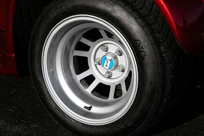 1984 De Tomaso PANTERA GT5