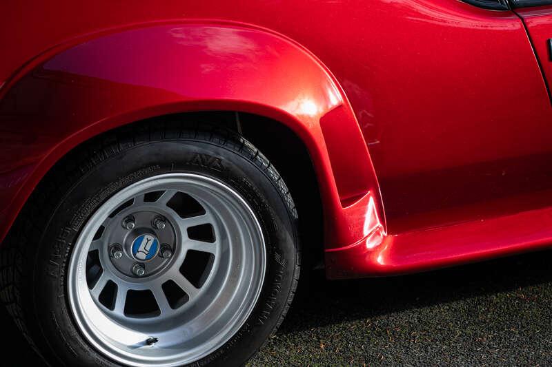 1984 De Tomaso PANTERA GT5