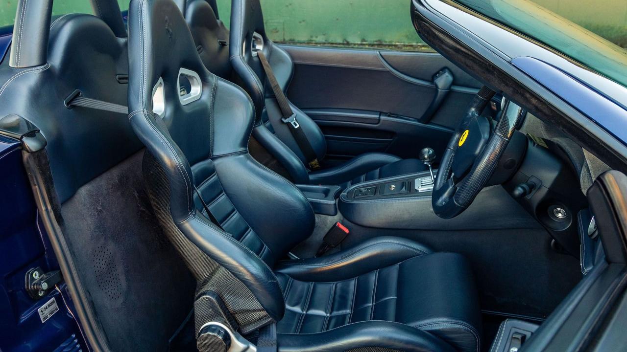 2001 Ferrari 550 Barchetta Pininfarina