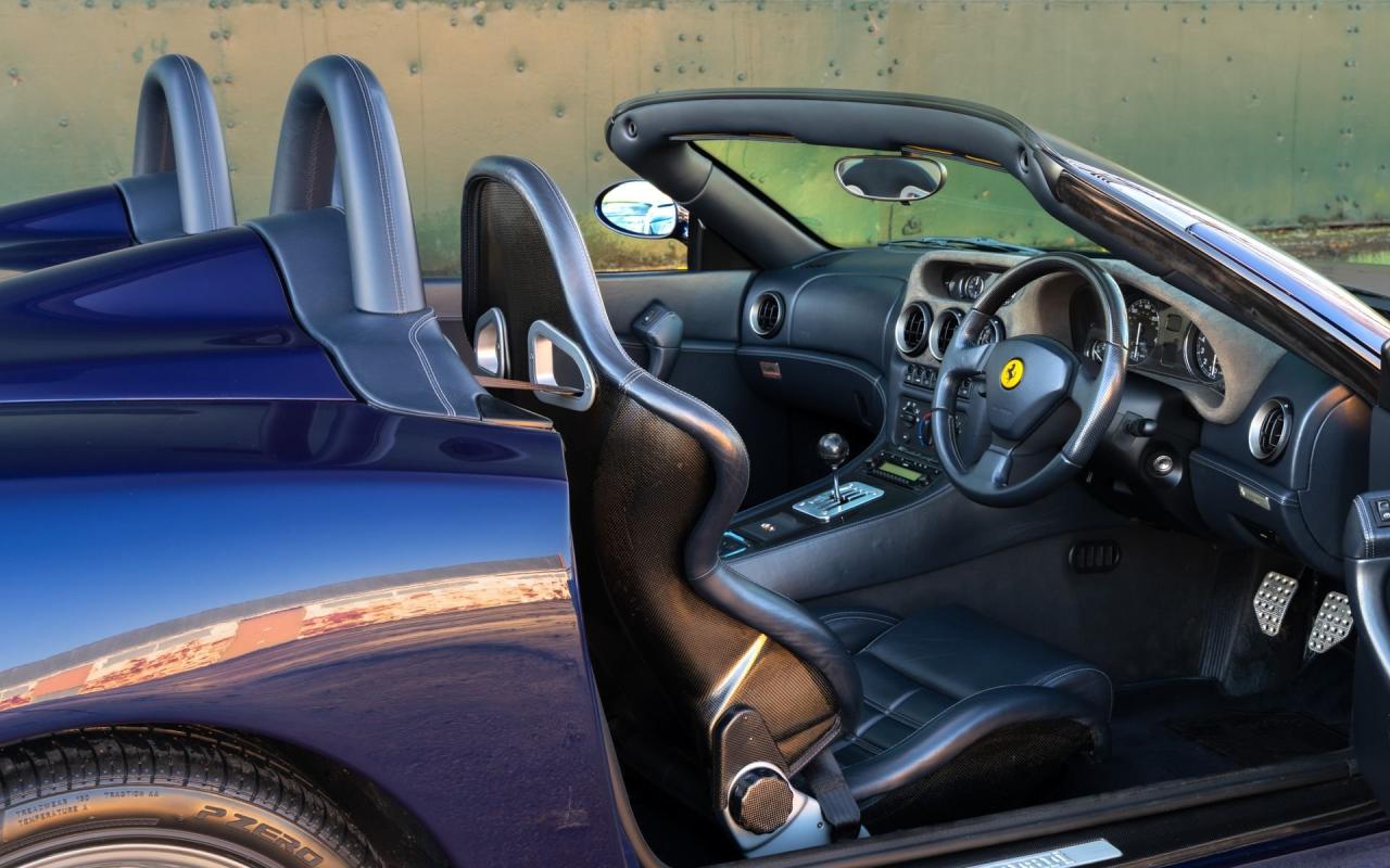 2001 Ferrari 550 Barchetta Pininfarina