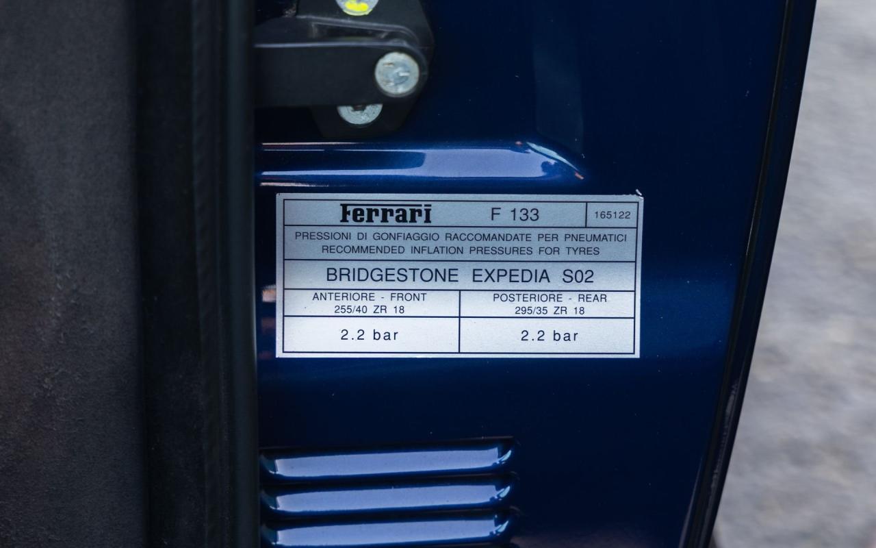 2001 Ferrari 550 Barchetta Pininfarina