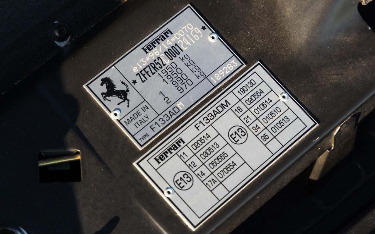 2001 Ferrari 550 Barchetta Pininfarina