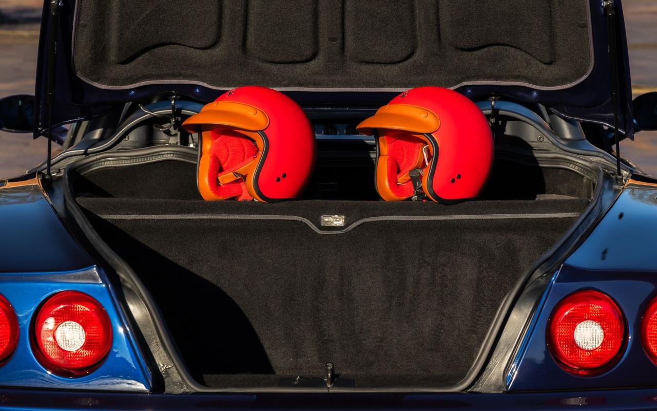 2001 Ferrari 550 Barchetta Pininfarina