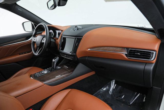 2022 Maserati Levante