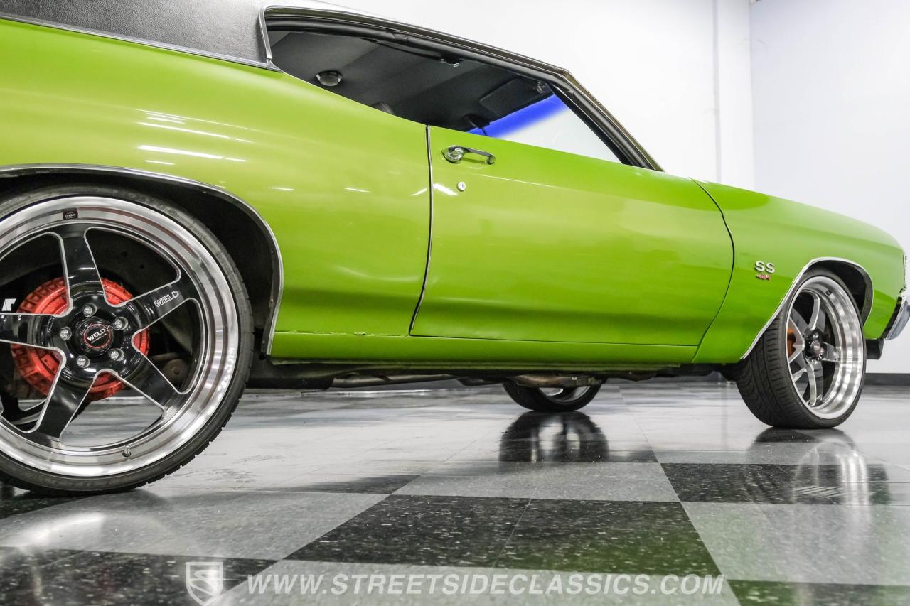 1972 Chevrolet Chevelle SS Tribute Restomod