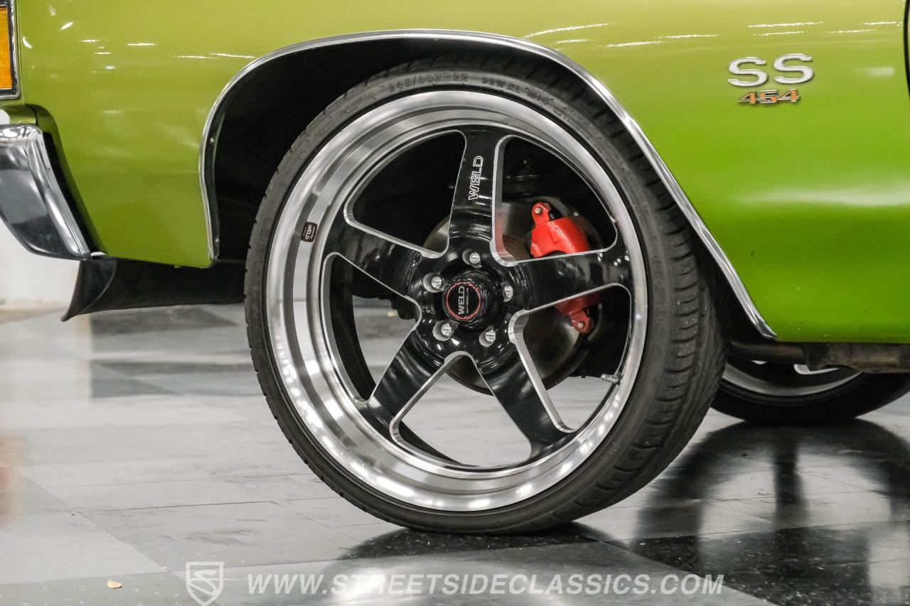 1972 Chevrolet Chevelle SS Tribute Restomod