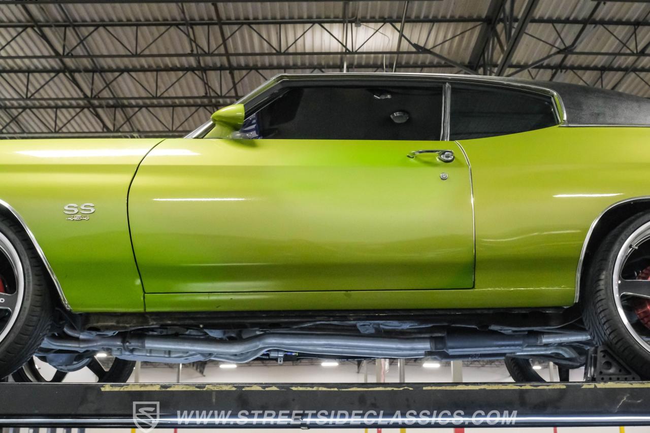 1972 Chevrolet Chevelle SS Tribute Restomod