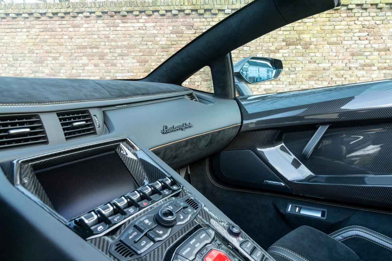 2020 Lamborghini Aventador SVJ Roadster &ldquo;Ad Personam&rdquo;