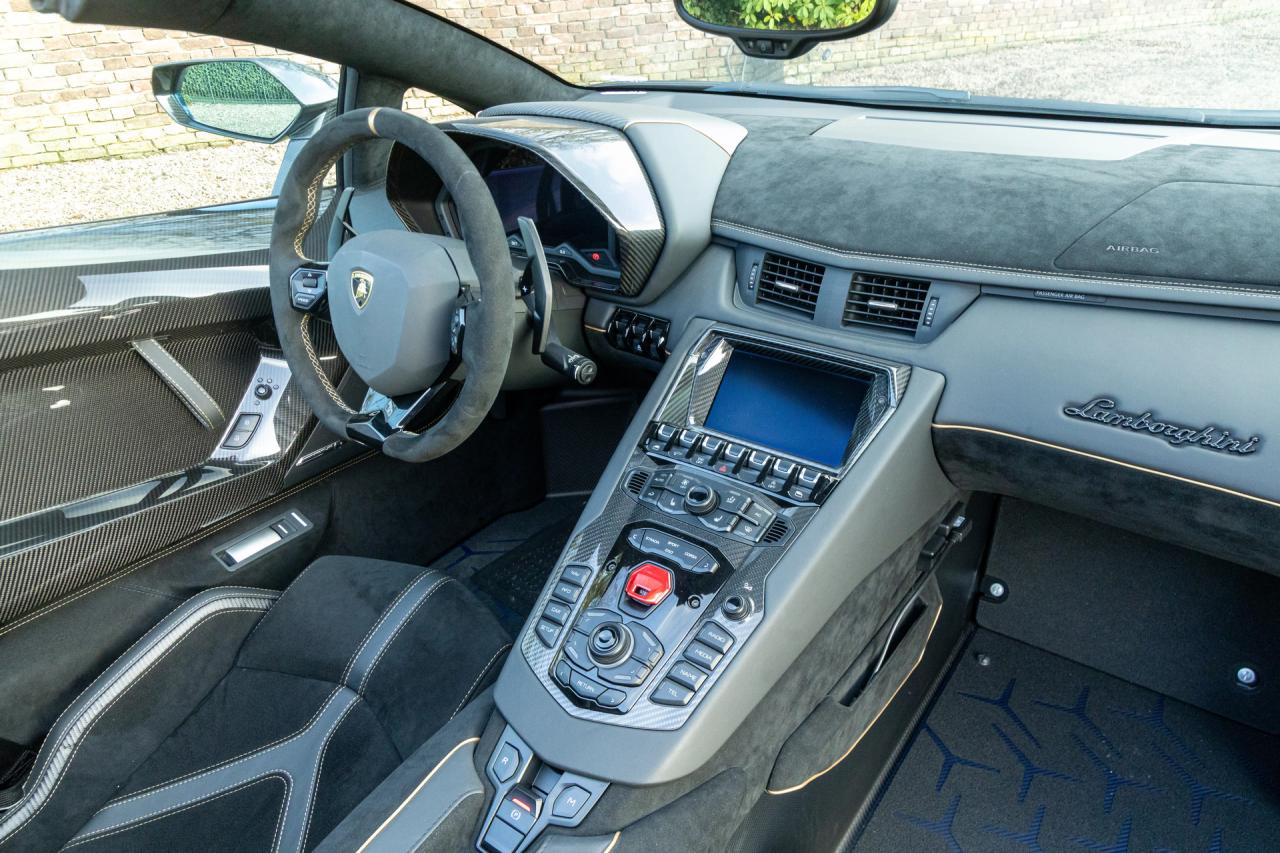 2020 Lamborghini Aventador SVJ Roadster &ldquo;Ad Personam&rdquo;