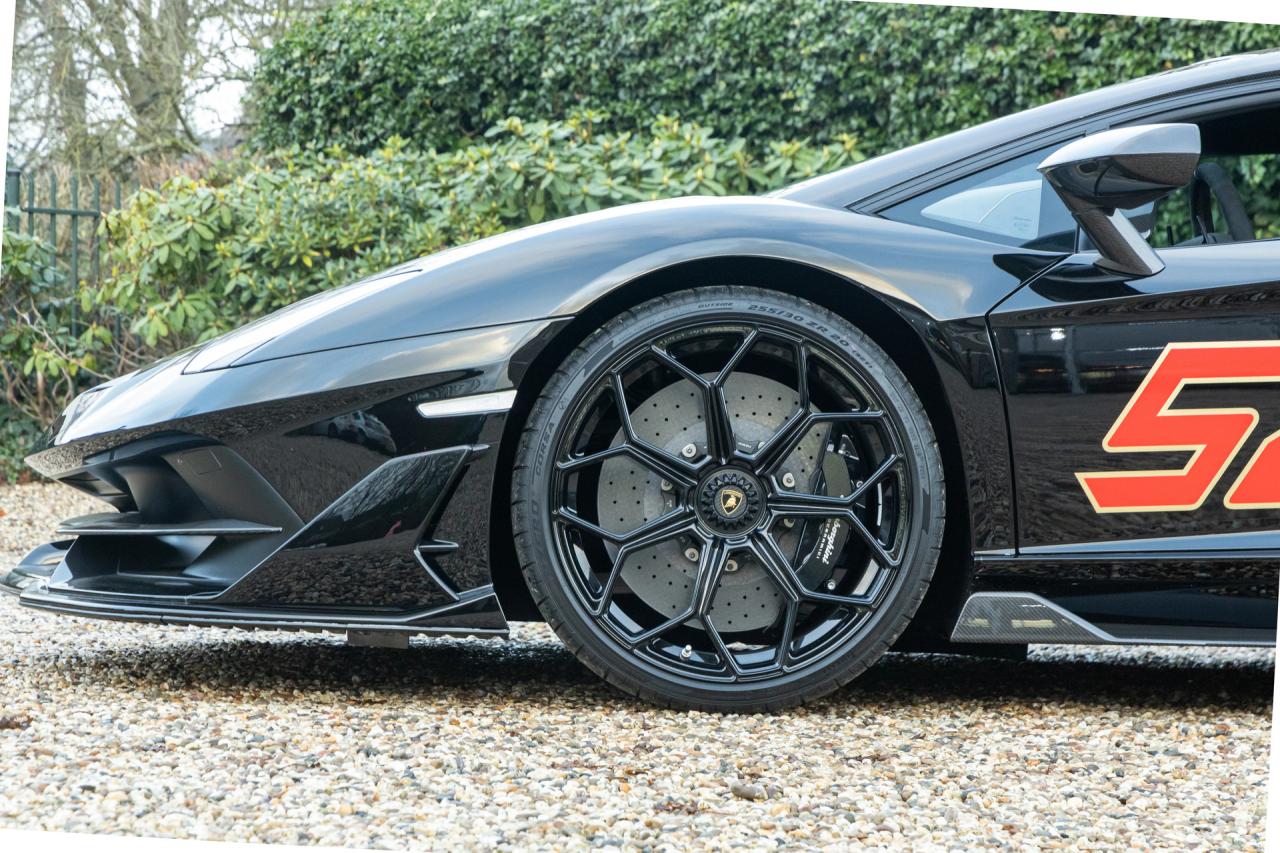 2020 Lamborghini Aventador SVJ Roadster &ldquo;Ad Personam&rdquo;