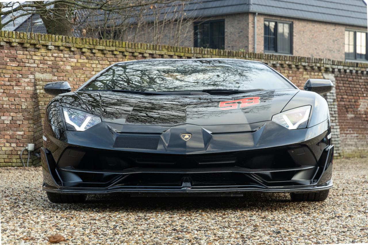 2020 Lamborghini Aventador SVJ Roadster &ldquo;Ad Personam&rdquo;