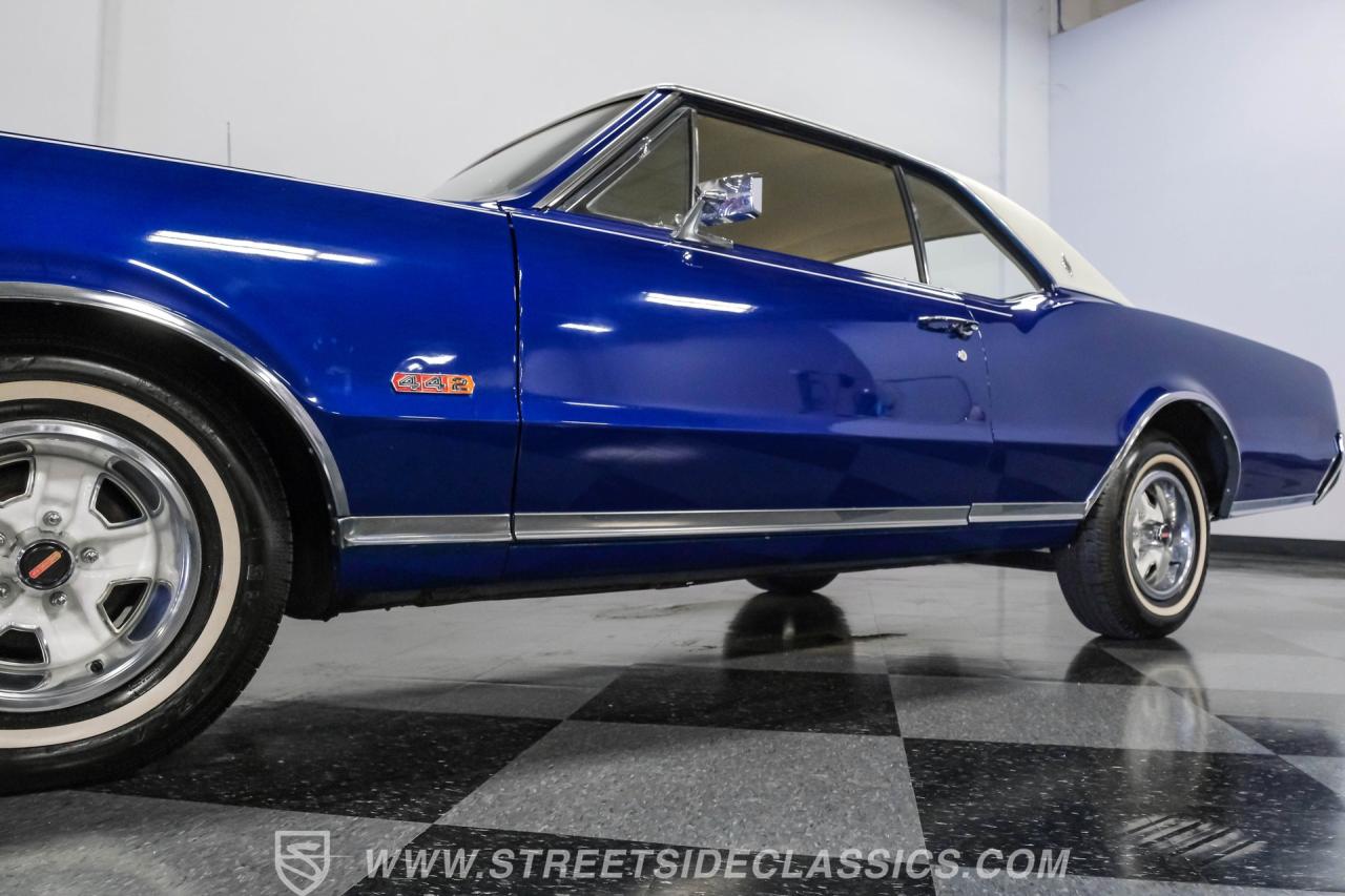 1967 Oldsmobile Cutlass 442 Tribute