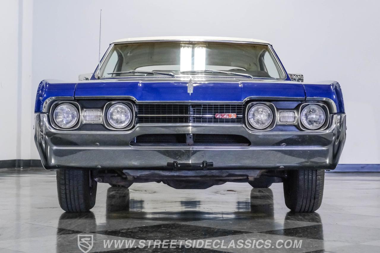 1967 Oldsmobile Cutlass 442 Tribute