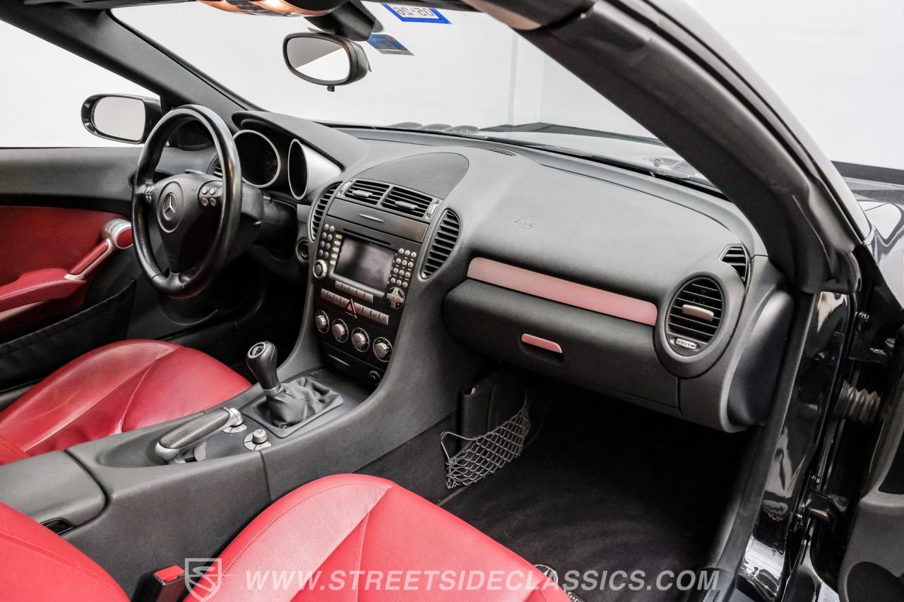 2005 Mercedes - Benz SLK350