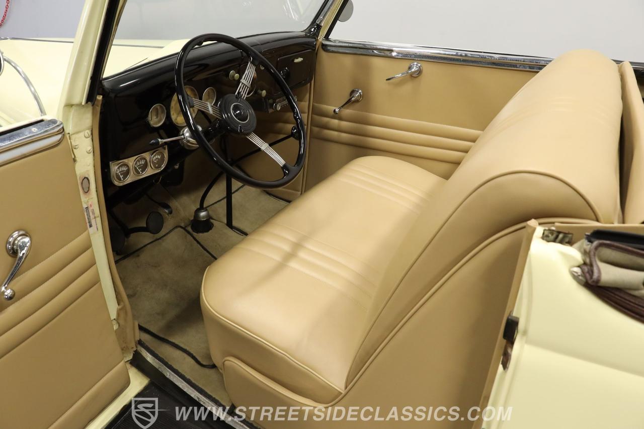 1936 Ford Cabriolet Rumble Seat