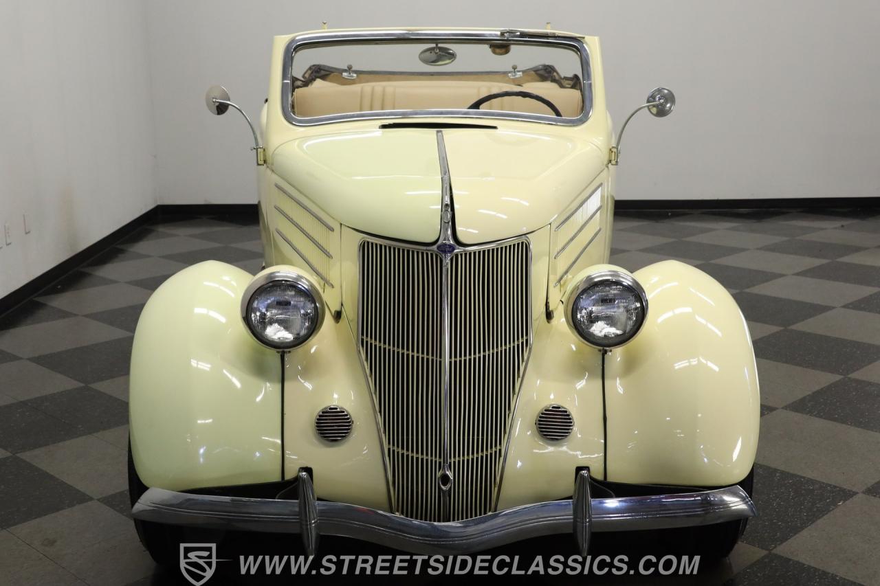 1936 Ford Cabriolet Rumble Seat