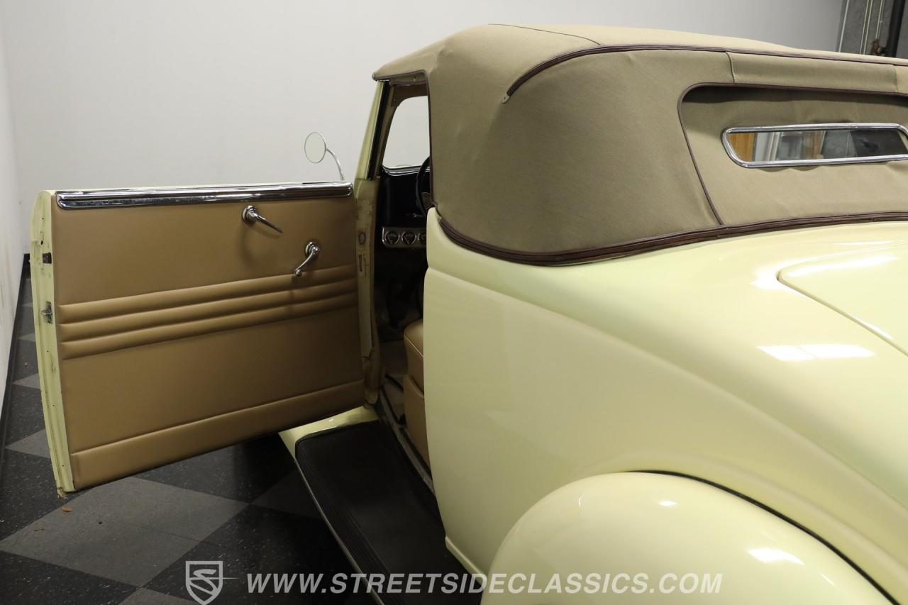 1936 Ford Cabriolet Rumble Seat