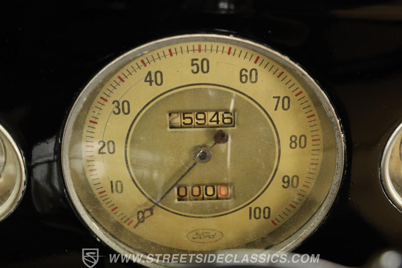 1936 Ford Cabriolet Rumble Seat