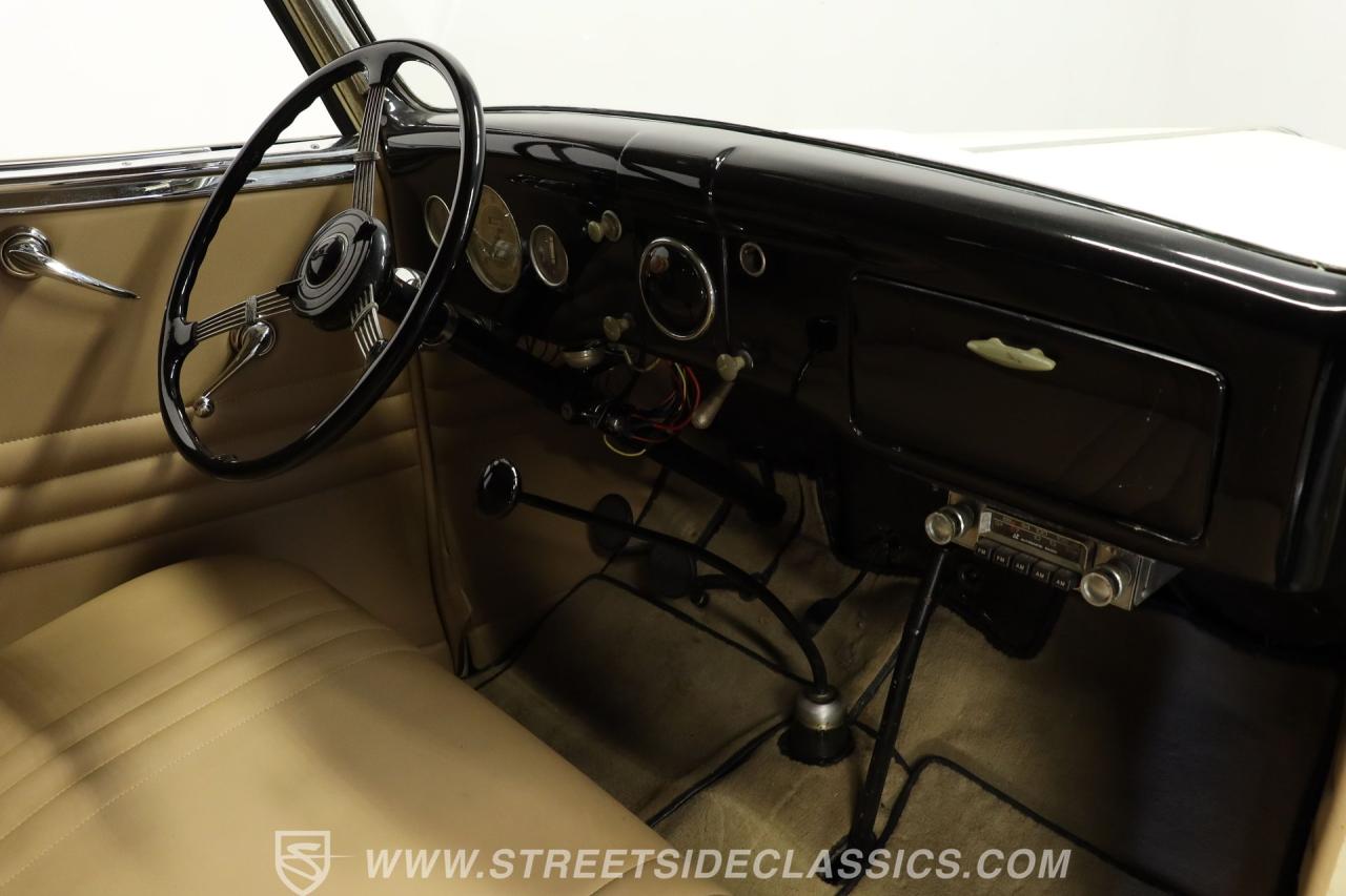 1936 Ford Cabriolet Rumble Seat