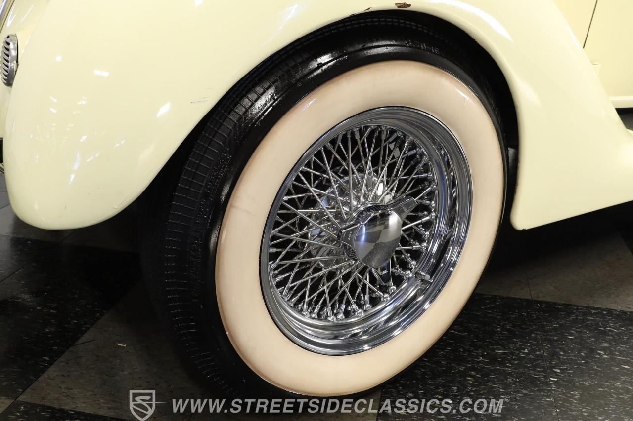 1936 Ford Cabriolet Rumble Seat