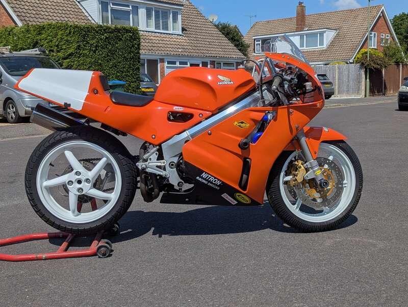 1991 Honda VFR400R NC30