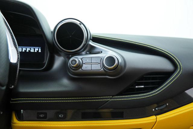 2022 Ferrari F8 TRIBUTO