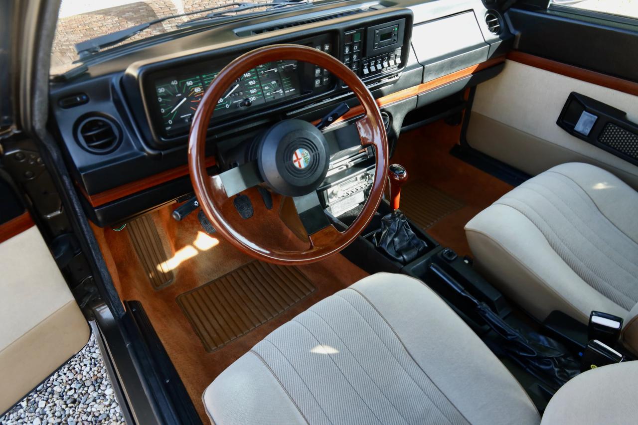 1984 Alfa Romeo Alfetta 2.0 &ldquo;51.000 kilometers&rdquo;
