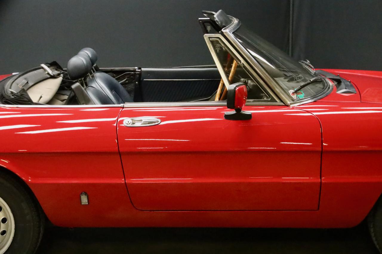 1982 Alfa Romeo 2000 Spider Veloce Trade-in-car