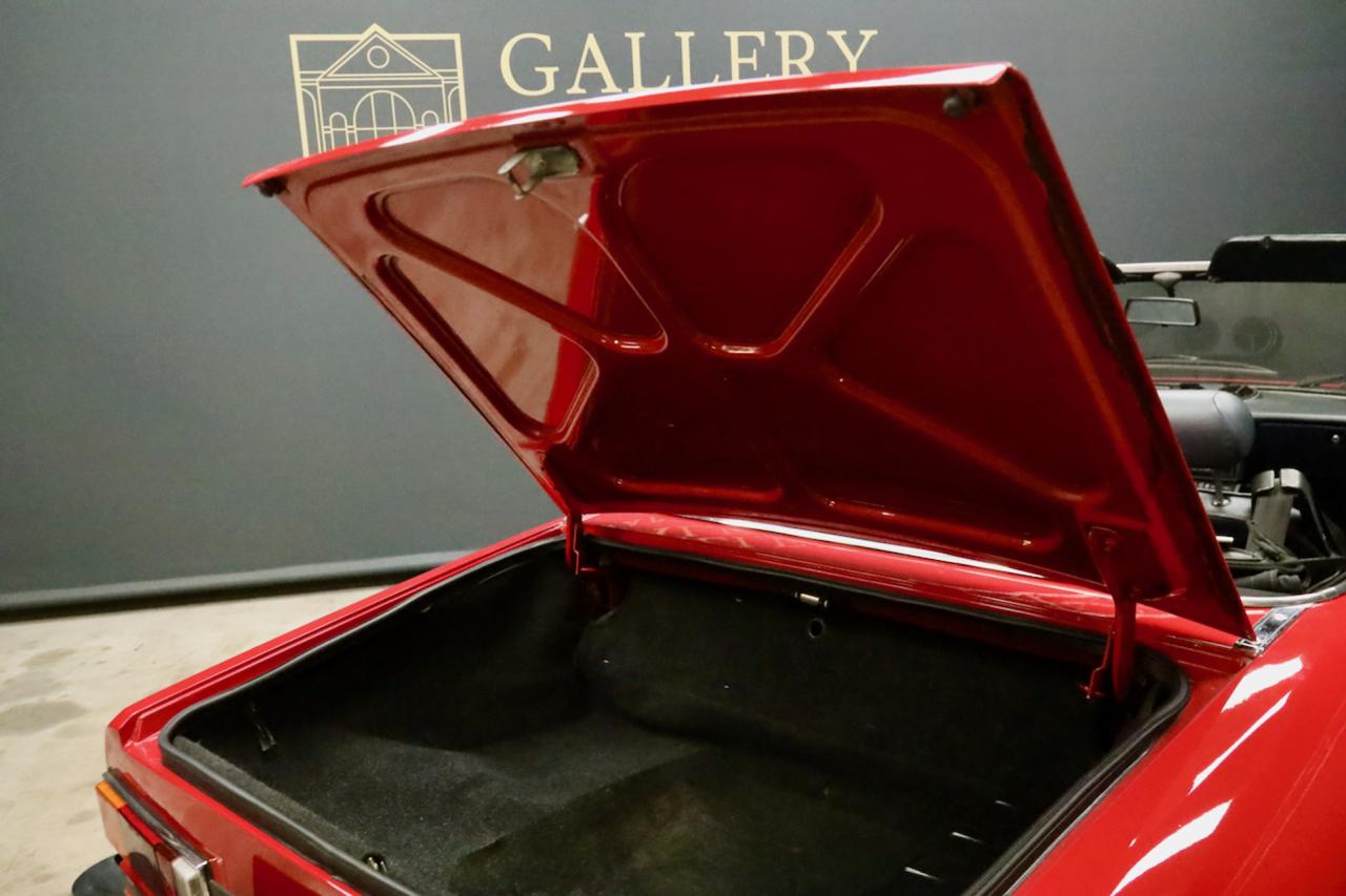 1982 Alfa Romeo 2000 Spider Veloce Trade-in-car