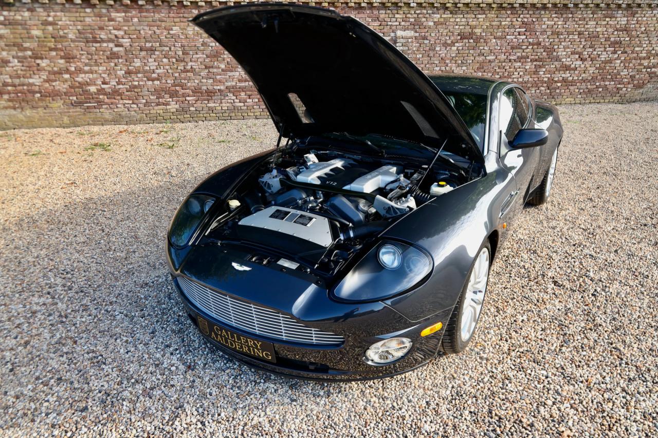 2003 Aston Martin Vanquish 5.9 V12 &ldquo;11.800 Miles&rdquo;