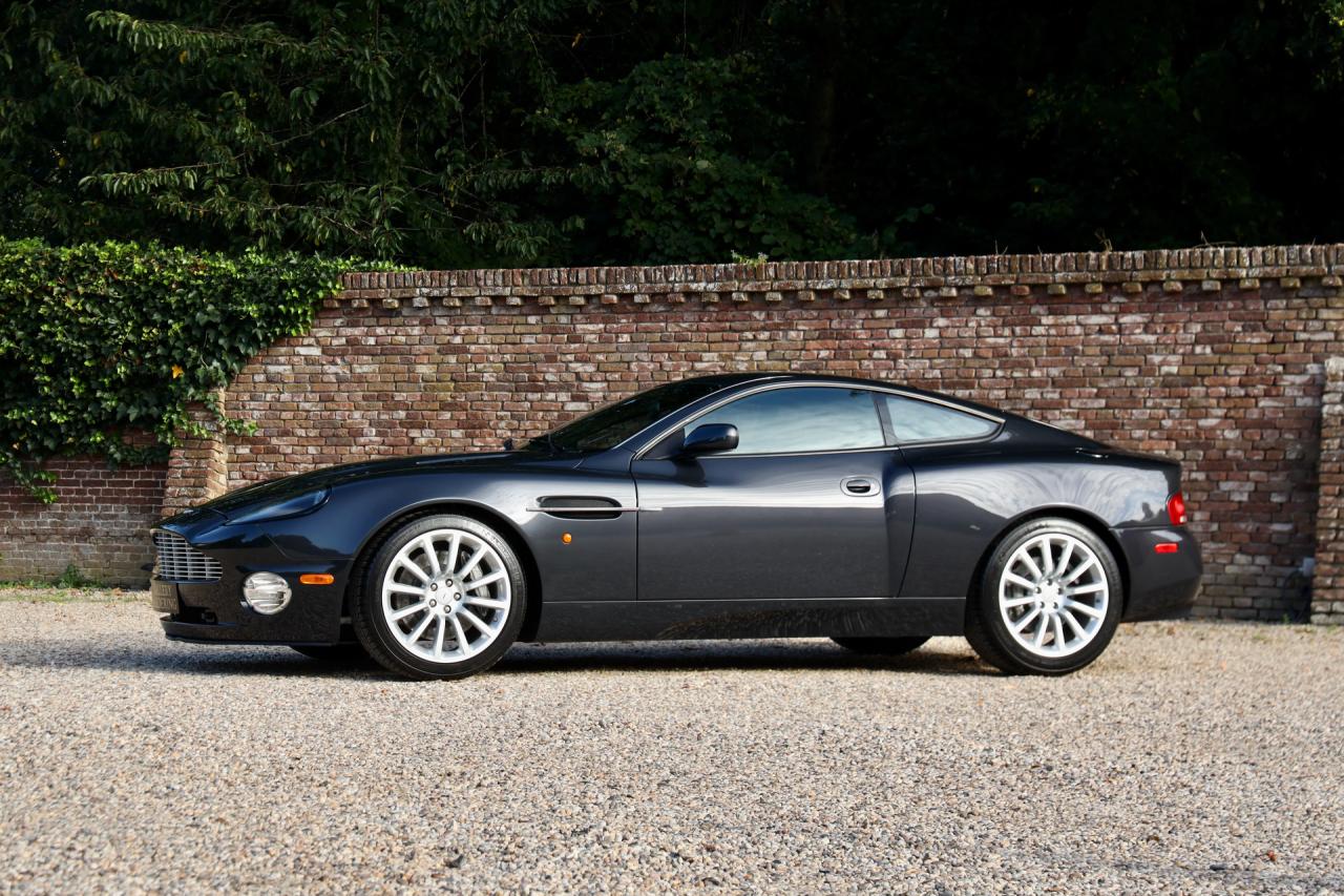 2003 Aston Martin Vanquish 5.9 V12 &ldquo;11.800 Miles&rdquo;