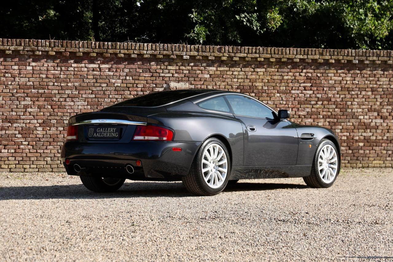 2003 Aston Martin Vanquish 5.9 V12 &ldquo;11.800 Miles&rdquo;