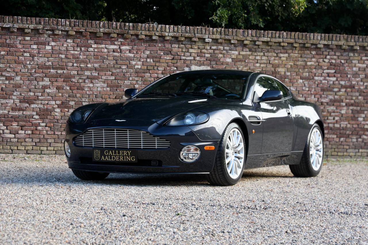 2003 Aston Martin Vanquish 5.9 V12 &ldquo;11.800 Miles&rdquo;