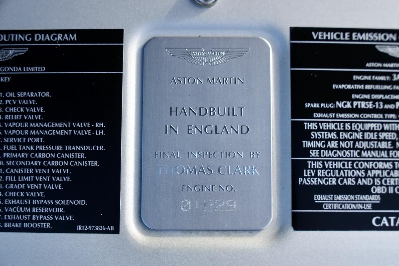 2003 Aston Martin Vanquish 5.9 V12 &ldquo;11.800 Miles&rdquo;