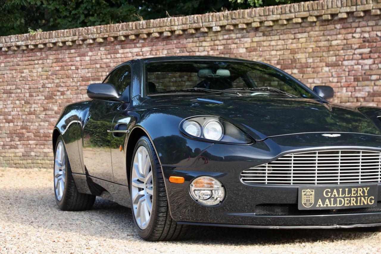 2003 Aston Martin Vanquish 5.9 V12 &ldquo;11.800 Miles&rdquo;
