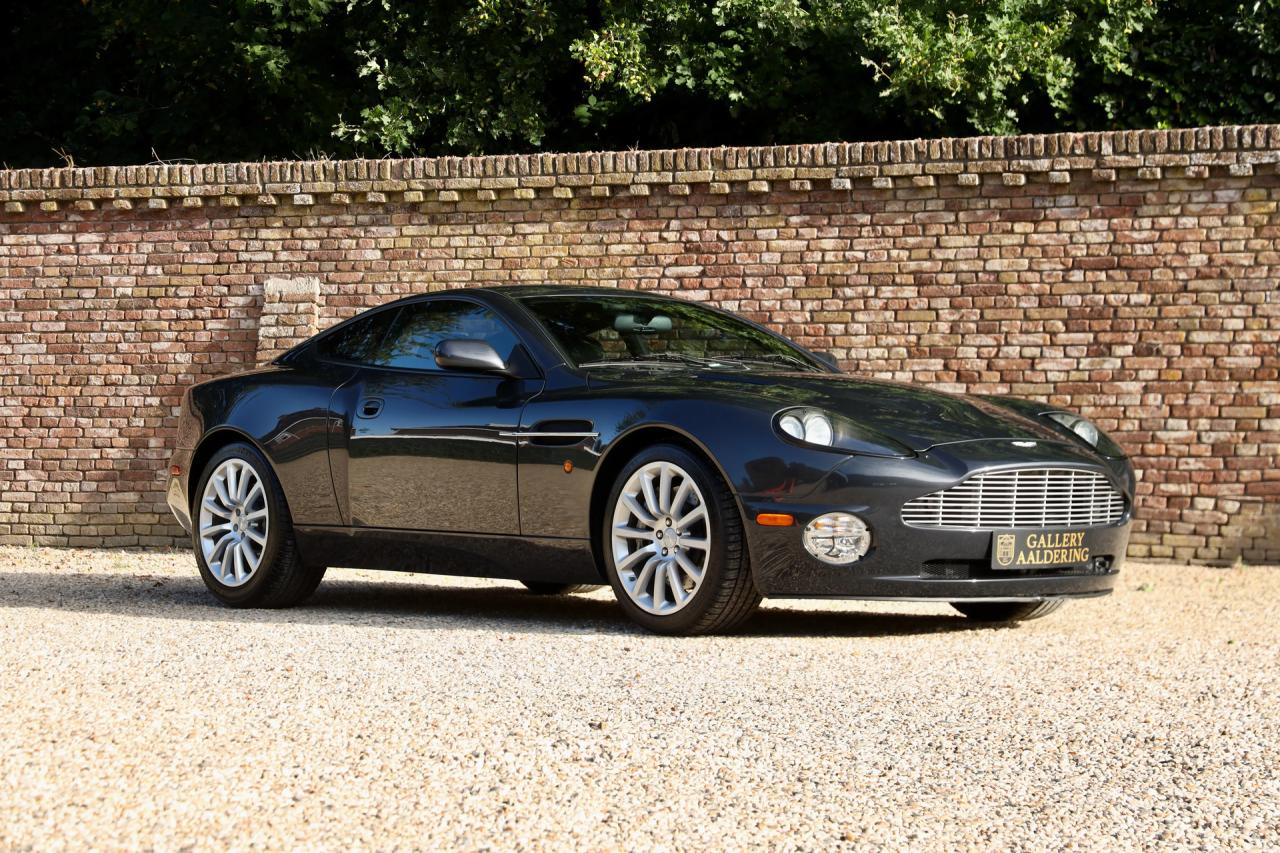 2003 Aston Martin Vanquish 5.9 V12 &ldquo;11.800 Miles&rdquo;