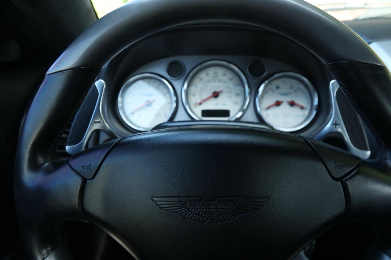 2003 Aston Martin Vanquish 5.9 V12 &ldquo;11.800 Miles&rdquo;
