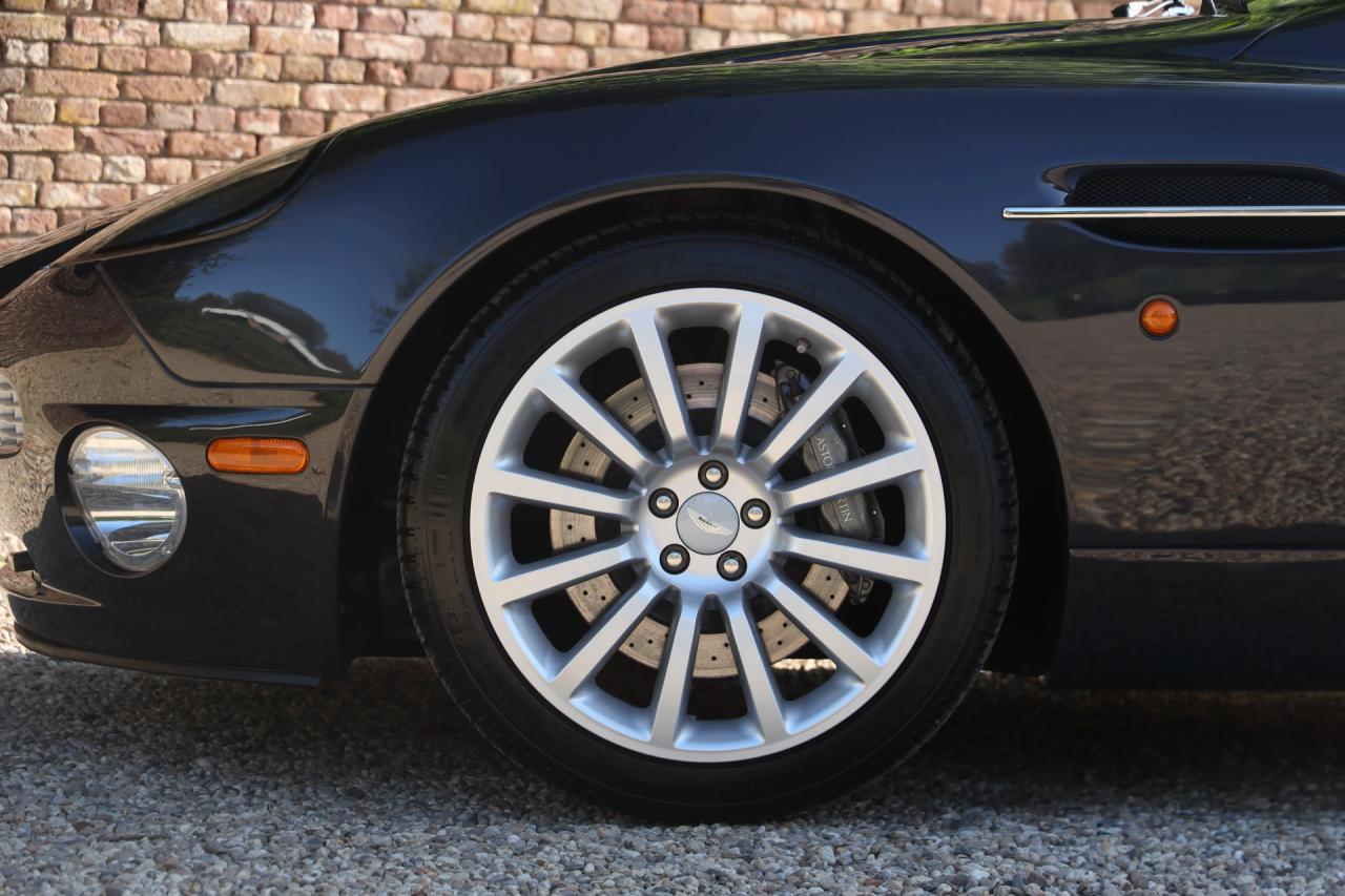 2003 Aston Martin Vanquish 5.9 V12 &ldquo;11.800 Miles&rdquo;